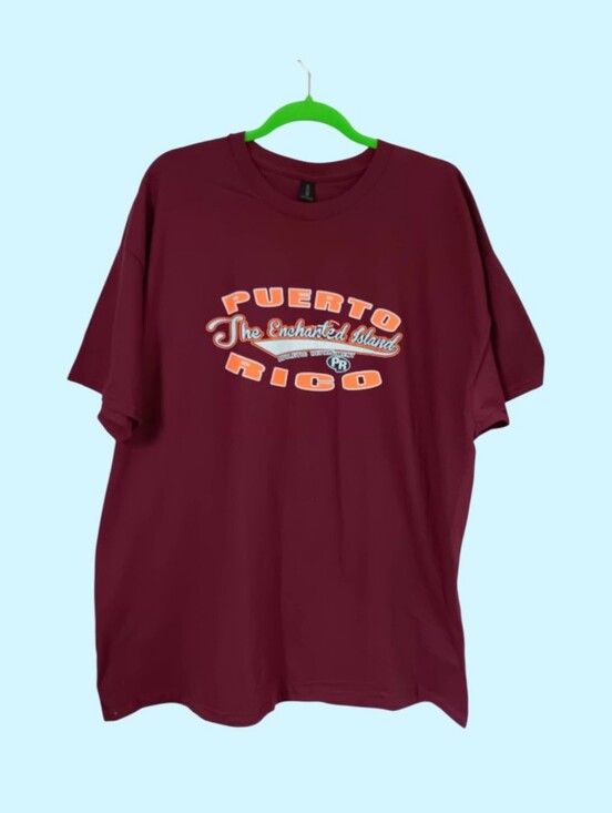 Gildan Other - Puerto Rico Burgundy T-Shirt